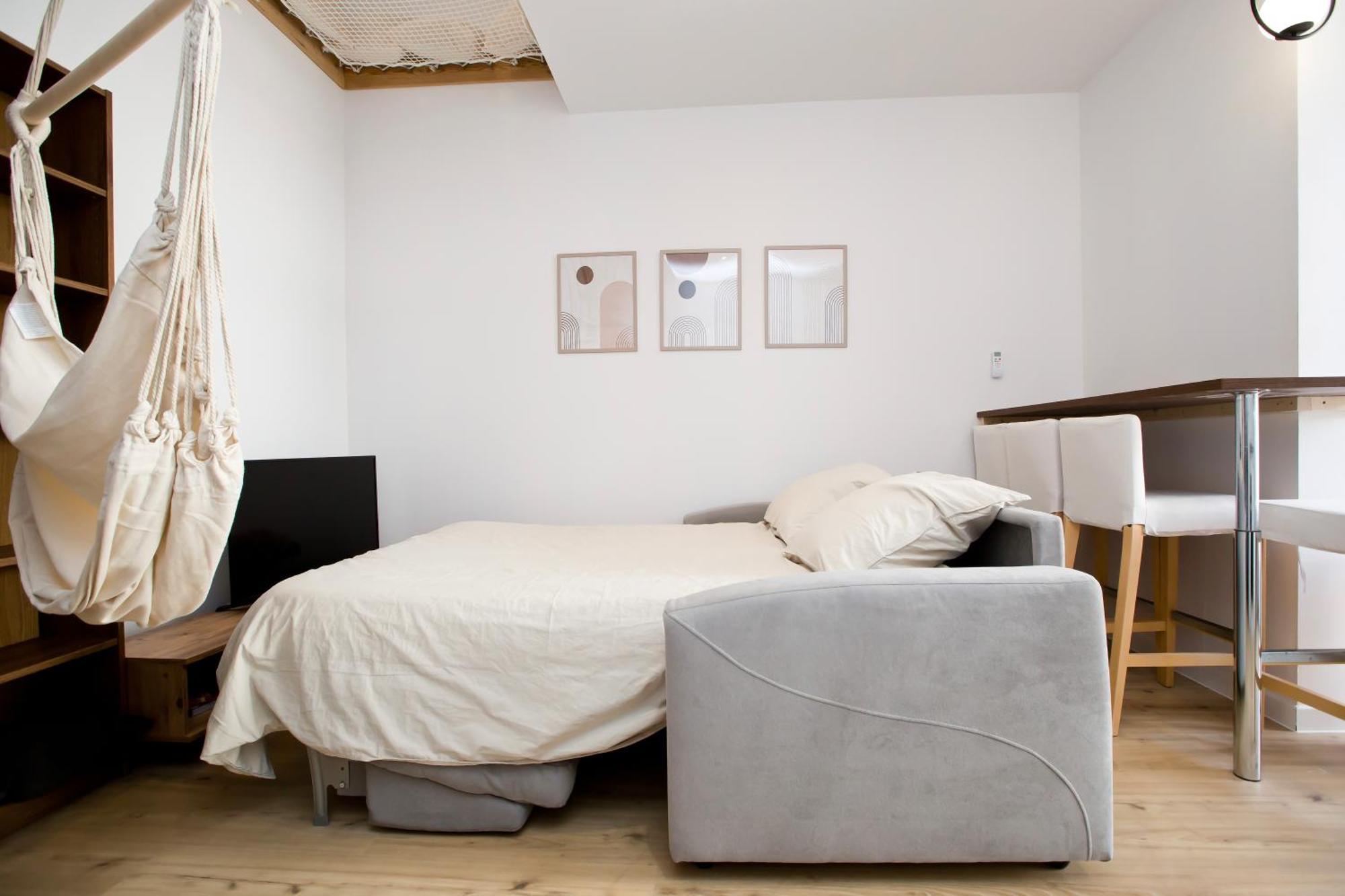 Montsejour - T2 Climatise Avec Filet Et Fauteuil Suspendu Appartement Tarbes Buitenkant foto